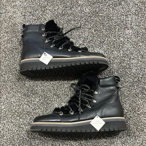Women's Leather Boots